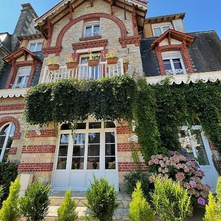 Bagnoles de l'Orne Normandie Le Grand Chalet מראה חיצוני תמונה